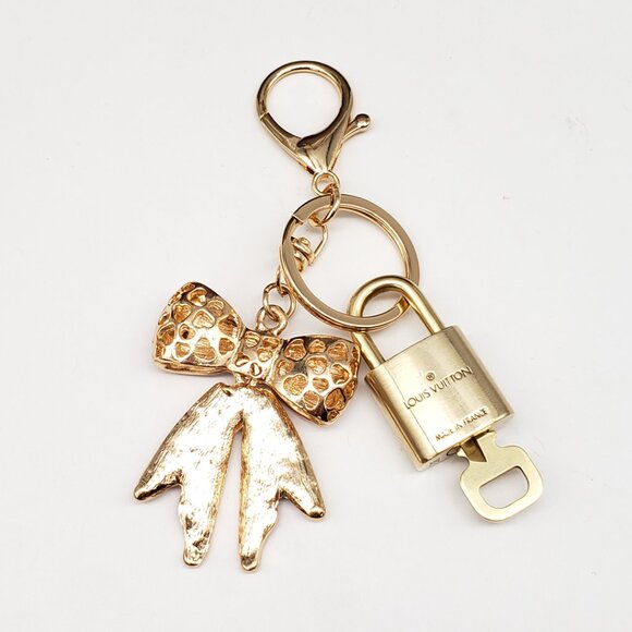 Authentic Louis Vuitton Lock & Key with unbranded Bagcharm, Keycharm, Keychain - Picture 6 of 8